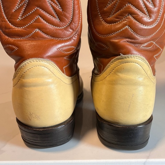 Vintage Tony Lama Woman's Brown & Ivory Buckaroo Wingtip Cowboy Boots Size 6 - Picture 7 of 16